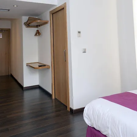 Hotel Jatorrena 2*